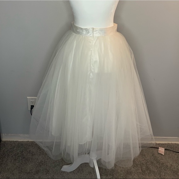 WHITE TOOL SKIRT - Picture 3 of 4